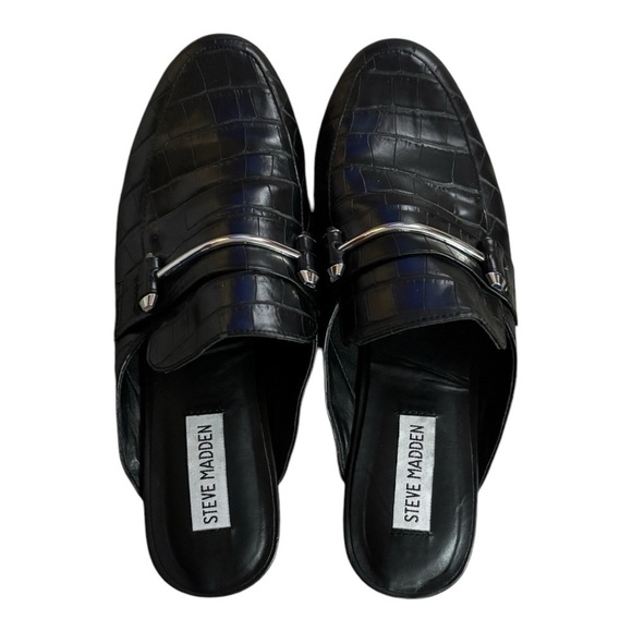 Steve Madden Shoes - Steve Madden- Black Slip On Loafer With Buckle Size 8